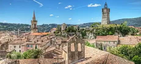 Vue de Draguignan - cité du Dragon